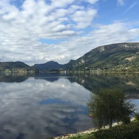 Hotel Og Feriesenter Eiken
